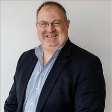 christopher-w-bibow_06402122af0a440aaad190a68594d6eb